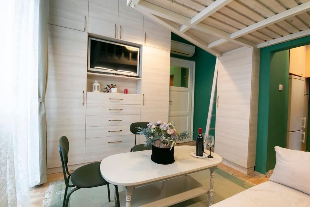 Loft Studio In The City Center Apartment Sofia Ngoại thất bức ảnh